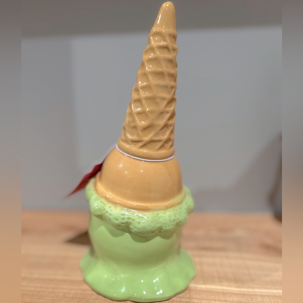 NWT Summerween Ceramic Green Skull Ice Cream Cone - Picture 4 of 5